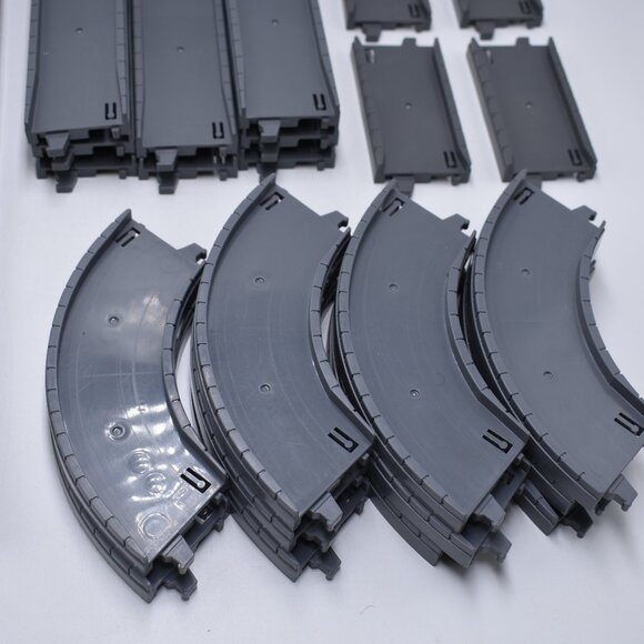 Gray Road Plastic Track Tomy 1993 Thomas the Tank Engine TOMY Trackmaster x 24 - Picture 4 of 8